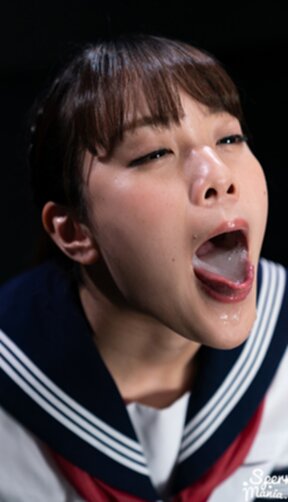 Kogal Komatsu Aya on her knees receiving cum in her mouth